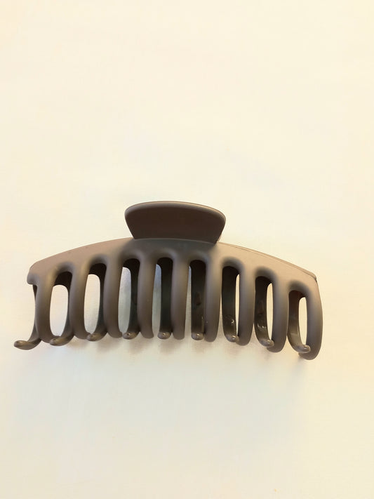 Cocoa Claw Clip