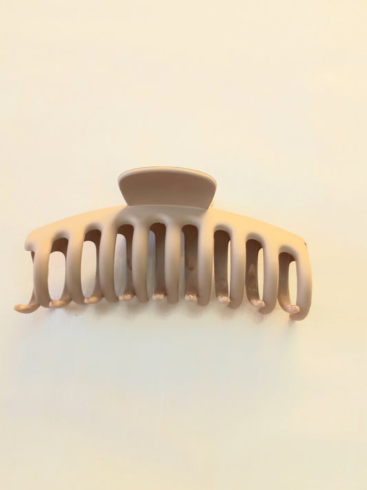 Hazelnut Claw Clip