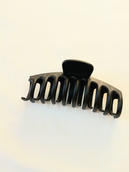 Black Claw Clip