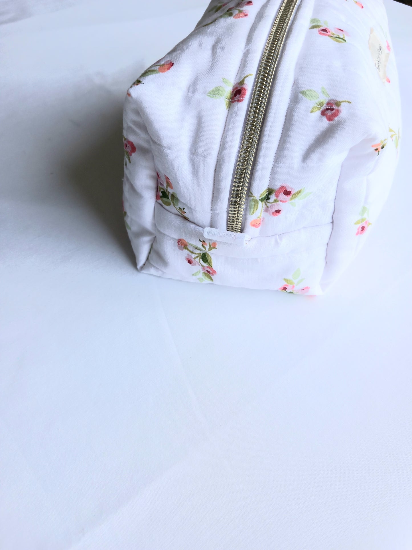 Rosa Medium Make Up Bag