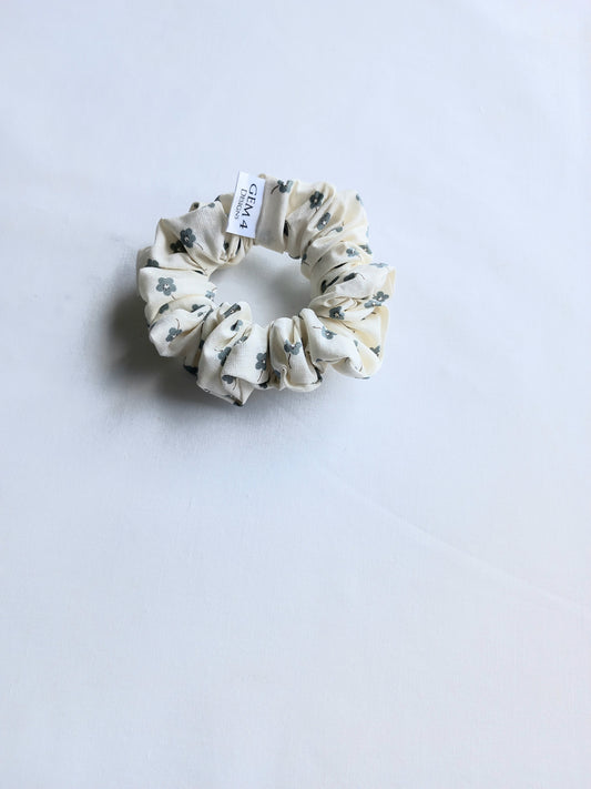 Mini Maeve Scrunchie